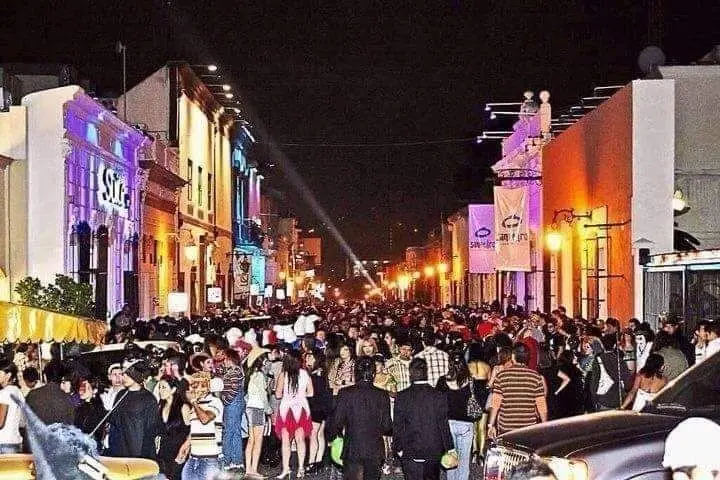 Cada año se reunían los mejores disfraces de todos aquellos que visitaban esta zona. Foto: Redes sociales.