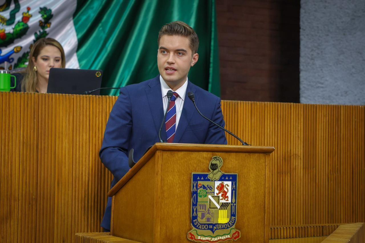 El Diputado Jesús Elizondo pide incluir proyectos federales. Foto:  Armando Galicia.