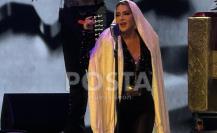 Alicia Villarreal ofrece catártico show en Monterrey