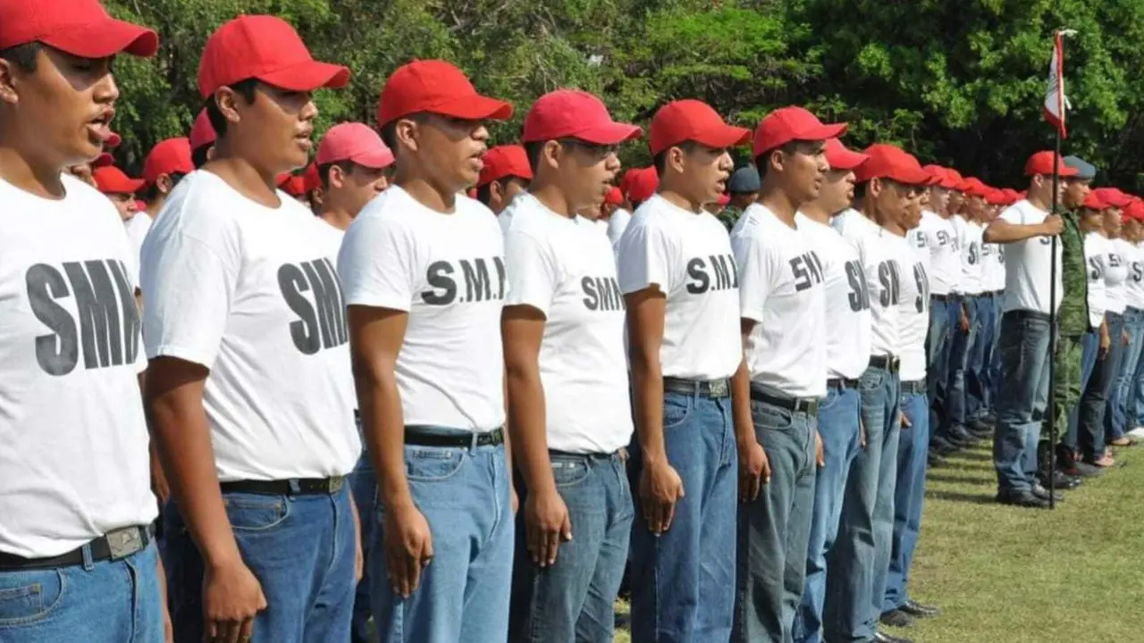 En Durango capital, mil 481 jóvenes realizaron su registro al SMN, 662 de la clase 2006 y 848 remisos. Foto: Cortesía.