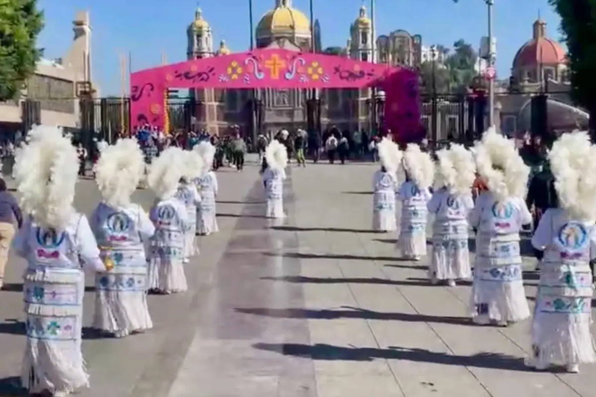 Feligreses De San Fernando acudieron a la Basicila de Guadalupe en la ciudad de México para pedir por la paz del municipio y Tamaulipas. Foto: Carlos García