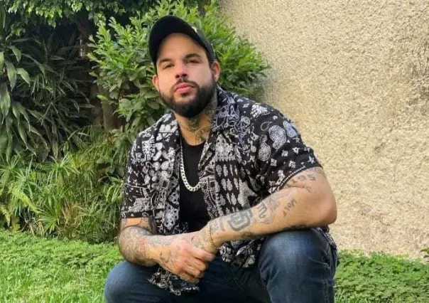 Familia Aguilar utiliza a su mascota para responder críticas de Emiliano Aguilar