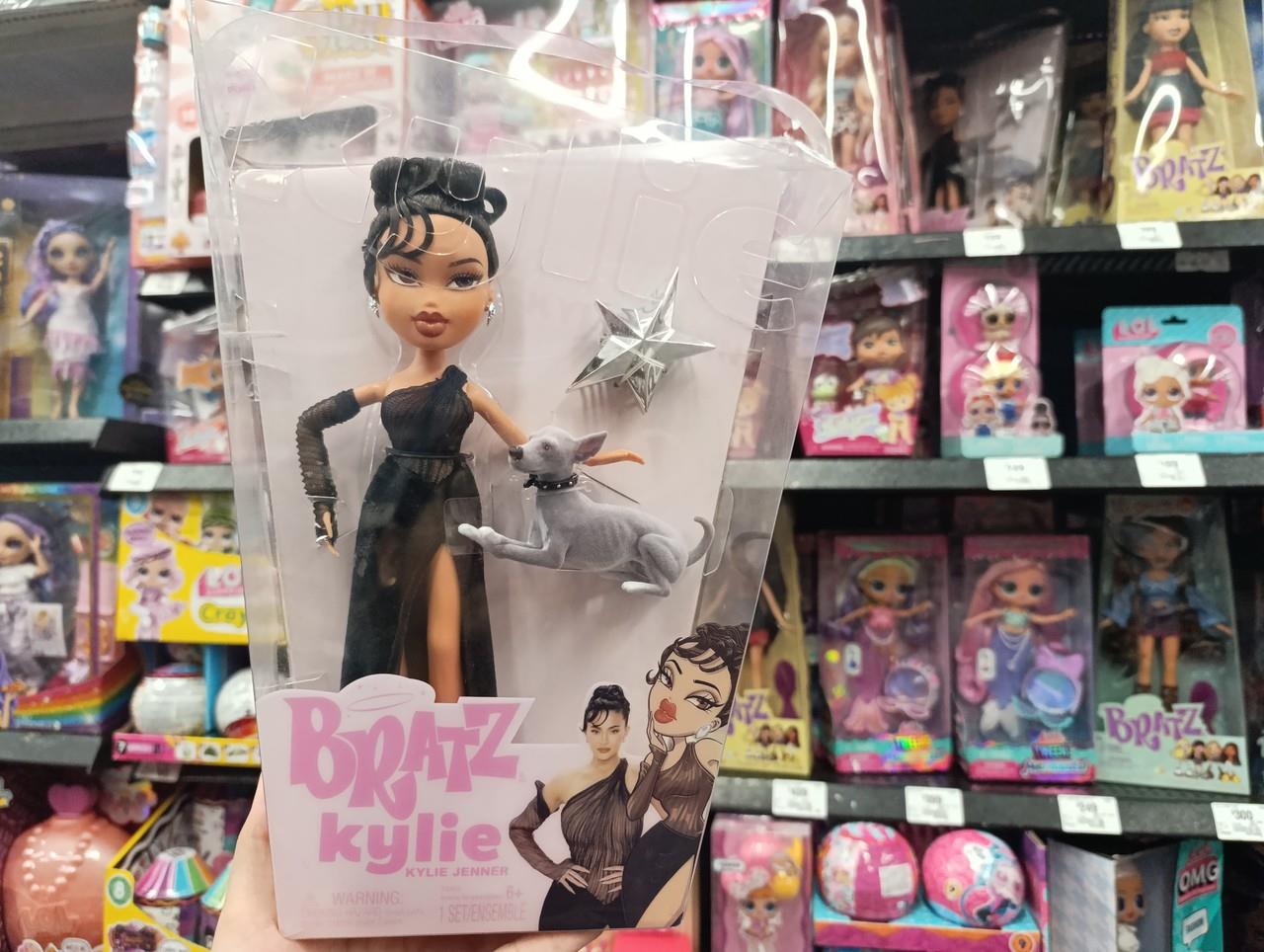 Este 2024 las muñecas Bratz han sabido posicionarse con muñecas, maquillaje y hasta ropa, ideal para las niñas que antes jugaban con ellas y ahora ya son unas jóvenes. Foto: Victoria Jiménez