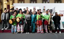 Claudia Sheinbaum honra el himno de los HH a los migrantes en Estados Unidos