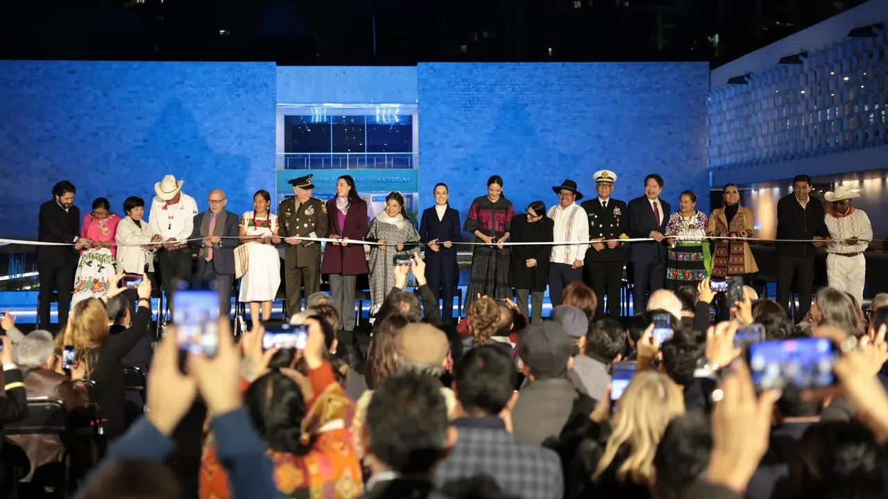 Presidenta de México Claudia Sheinbaum Pardo reabrió el segundo piso del Museo Nacional de Atropologia y dedico unas palabras a la mujer indígena. / FOTO: Gobierno Federal