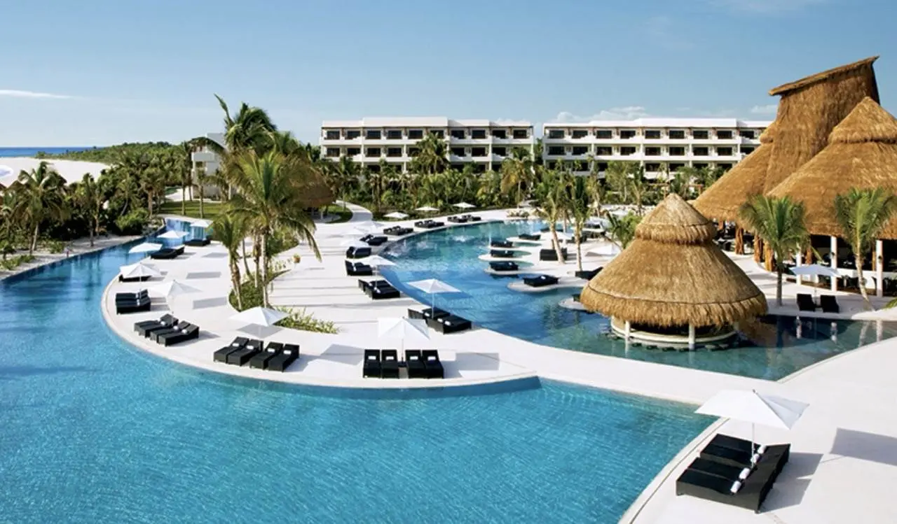 La Riviera Maya ofrece una diversidad de hoteles para podes disfrutar de unas vacaciones relajantes.- Fuente Secrets Maroma Beach