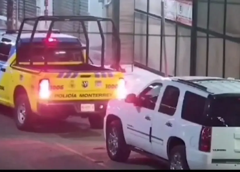 Camioneta que fue asegurada junto a la policía de Monterrey. Foto: Policía de Monterrey.