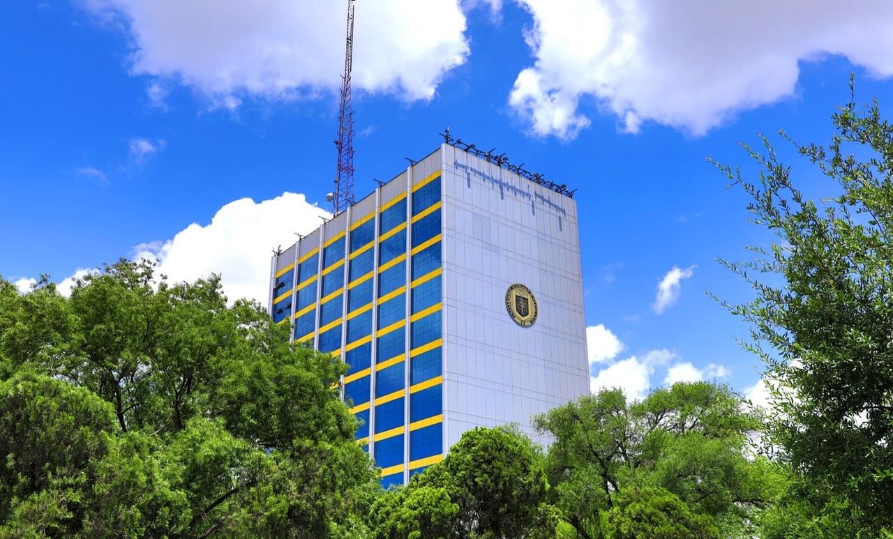 La UANL también se compromete a garantizar que los nuevos proyectos de construcción cumplan con estándares de sustentabilidad. Foto: UANL.