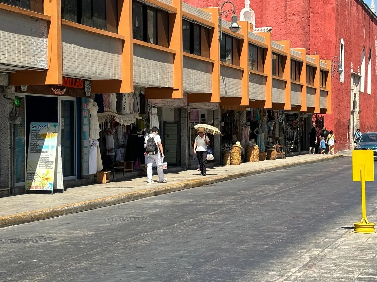 Durante esta jornada seguirá el ambiente bochornoso y se descartan lluvias en la mayor parte de la región.- Fuente archivo POSTA