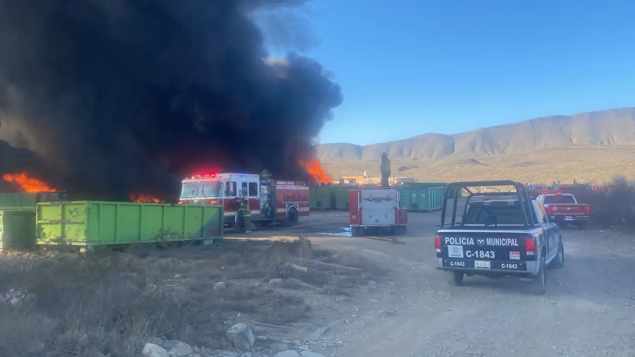 Incendio en carretera Saltillo- Torreón. Foto de gobierno.