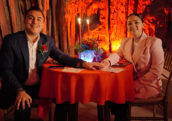 Manuel Guerra sorprende con cena de amor en Grutas de García