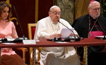 El papa Francisco padece infección polimicrobiana con un cuadro clínico complejo, señala Vaticano