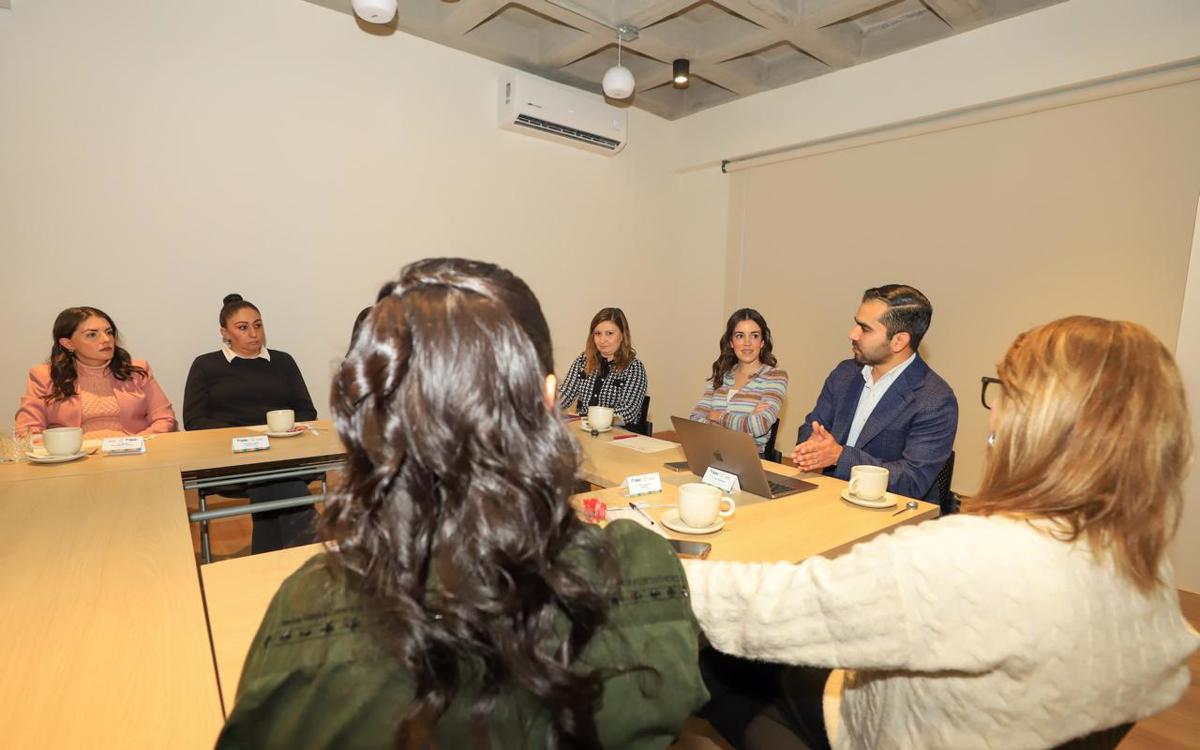 Mesa de trabajo entre INSPIRA Coahuila y fundaciones para combatir el cáncer infantil / Foto: Gobierno de Coahuila