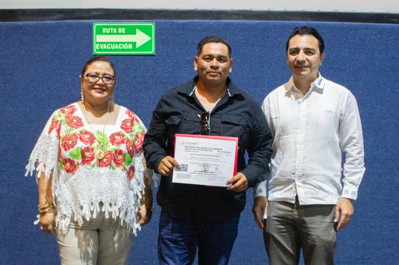 El RNT certifica que los negocios están formalmente establecidos. Foto: Cortesía