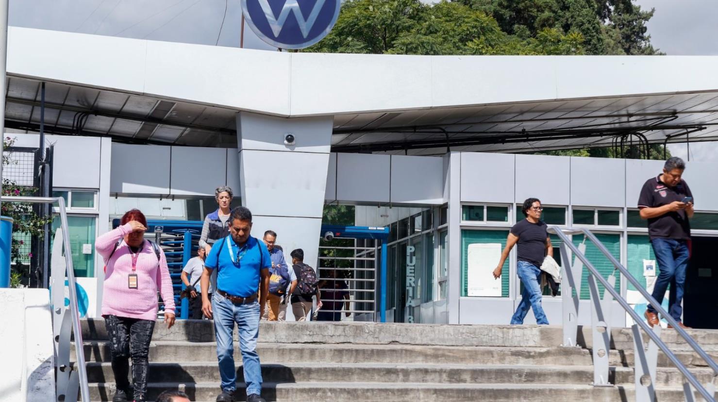 Pese a amenazas de Donald Trump, Volkswagen de Puebla fabricará nuevo Golf. Foto: Carlos Moreno