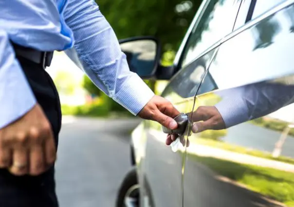 ¿Hay multa por no traer seguro vigente para el carro? Este es el costo, según el reglamento de Tránsito