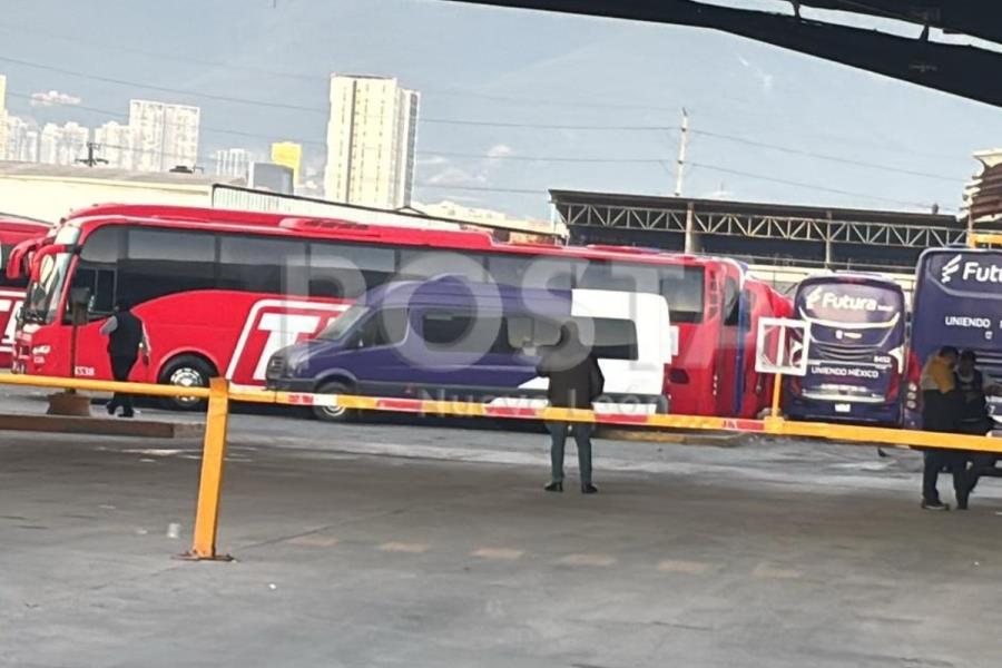 VIDEO | Investigan muerte de mecánico en Central de Autobuses de Monterrey