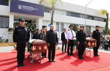 Rinden homenaje a policías caídos en Guadalupe