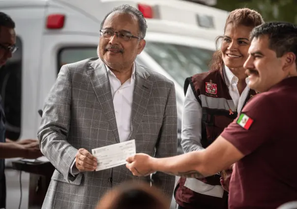 Escobedo rinde homenaje a brigadistas por su labor en incendios