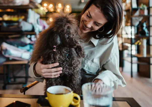 3 cafeterías imperdibles para disfrutar con tu mascota en Nuevo León