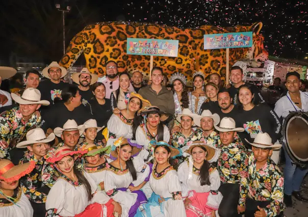 Bahía de Banderas deleita a los asistentes en la Feria Nayarit 2025