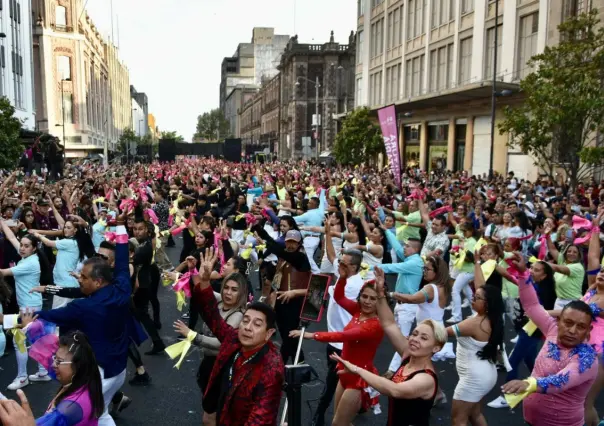 CDMX obtiene Récord Guinness en homenaje a Tongolele por el Día Internacional de la Danza