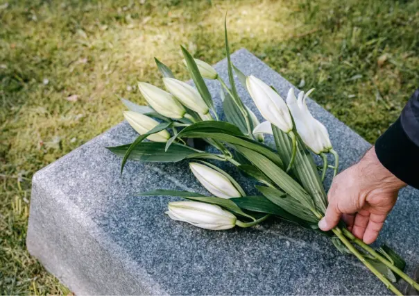 Santa Catarina refuerza operativos en panteones por el Día de las Madres