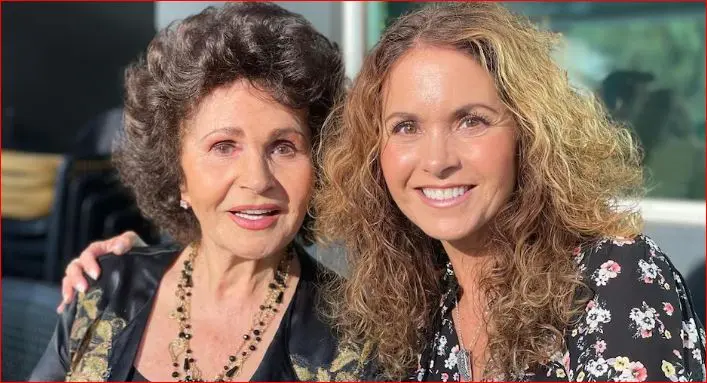 Lucero se sincera con POSTA: Mi madre es mi maestra de vida