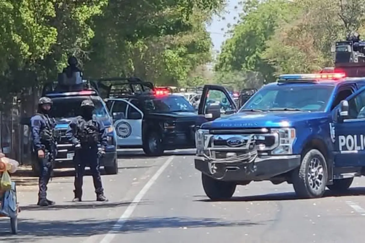 Operativo policiaco en el penal de Aguaruto Foto: X(Twitter) @HRS4NTOS