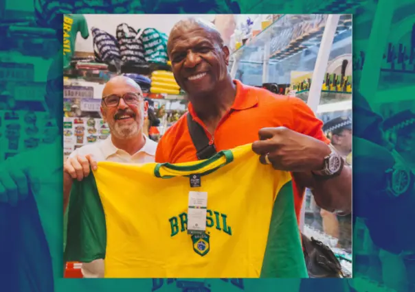 Al estilo ¿Y dónde están las rubias?, Terry Crews interpretó en el Mercadão de Brasil "A Thousand Miles"
