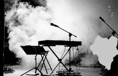 Retiran visa a reconocido cantante de Durango 