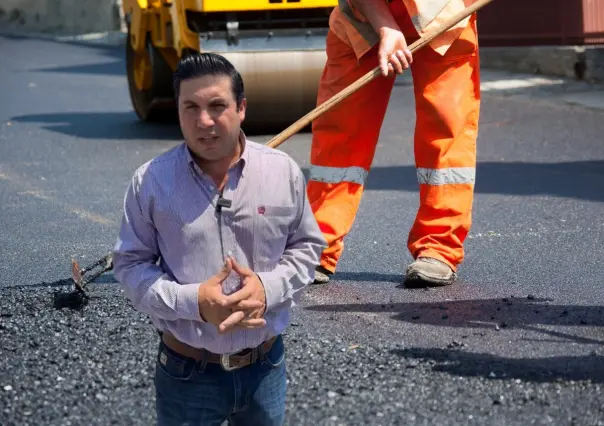 Raúl Cantú arranca obras de pavimentación en colonia Laureles de Salinas Victoria
