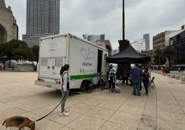 ¿Tienes mascota? Puedes vacunarla gratis en el Monumento a la Revolución en CDMX