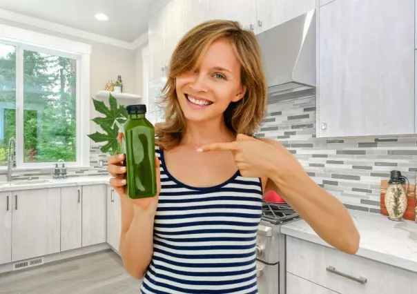 ¿Cómo preparar agua de chaya para desintoxicar el cuerpo este verano?