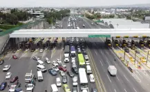 Transportistas bloquean carretera México-Querétaro y México-Pachuca