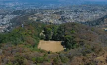 La oculta cancha de futbol en un cráter de volcán extinto donde se juega una liga en CDMX