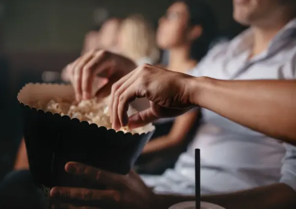 ¿Qué películas están hoy en Cinépolis Valle Oriente? Consulta sus horarios