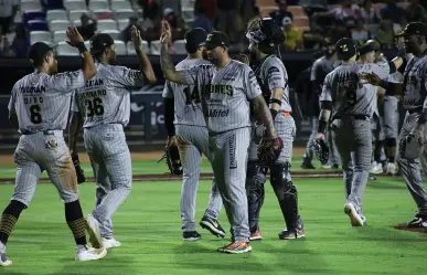Diablos Rojos vence con contundencia a Leones de Yucatán en el juego 1 del primer playoffs