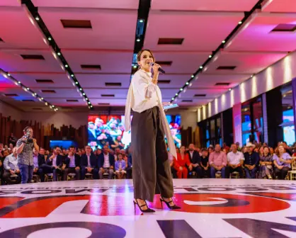 Lorena de la Garza rinde informe y llama a cuidar Monterrey juntos