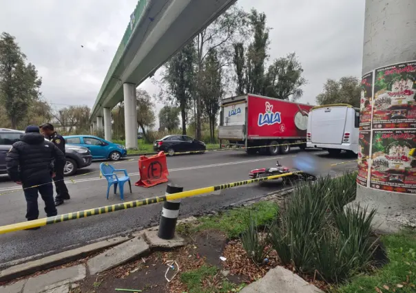 Trágico accidente en Xochimilco: motociclista pierde la vida tras derrapar y ser atropellado