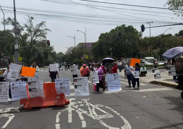 Bloqueo en Río de la Loza: exigen localizar a madre e hijo desaparecidos en Álvaro Obregón