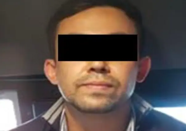 Detienen a Óscar N, operador financiero del CJNG, en el AICM; llegaba de España