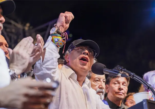 Gustavo Petro culpa a mafia internacional por asesinato de B King y Regio Clown en México