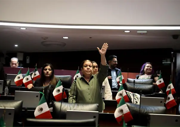 Justicia para Nicole: hacen minuto de silencio en el Senado por muerte de jovencita de Durango