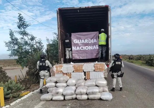 San Quintín: aseguran camión con una tonelada de metanfetamina que salió de BCS