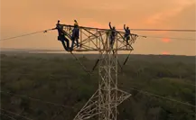 Sener confirma que CFE restableció el servicio de energía eléctrica en Quintana Roo y Yucatán Sener confirma que CFE restableció el servicio de energía eléctrica en Quintana Roo y Yucatán