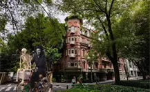 Vive Día de Muertos en CDMX con un tour en bici por casas embrujadas y edificios llenos de leyendas Vive Día de Muertos en CDMX con un tour en bici por casas embrujadas y edificios llenos de leyendas