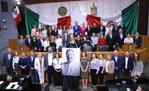Congreso de Nuevo León entrega la “Medalla de Honor Mauricio Fernández Garza” a familia del exalcalde
