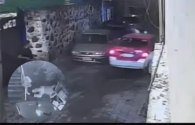 VIDEO | Taxista atropella a familia en Santa Úrsula Coapa tras pelea por estacionarse