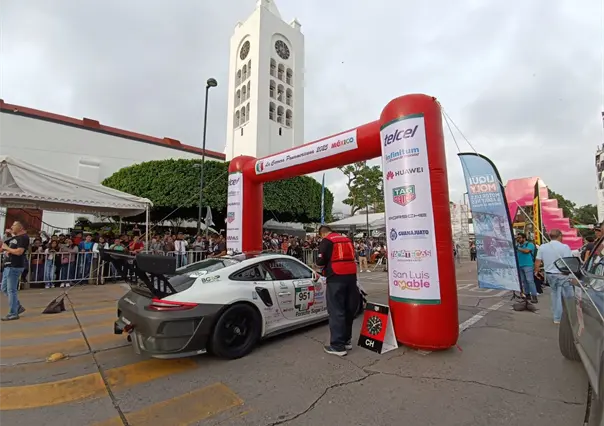 Inicia Carrera Panamericana en Chiapas; pilotos buscan ganar el rally más añejo de México